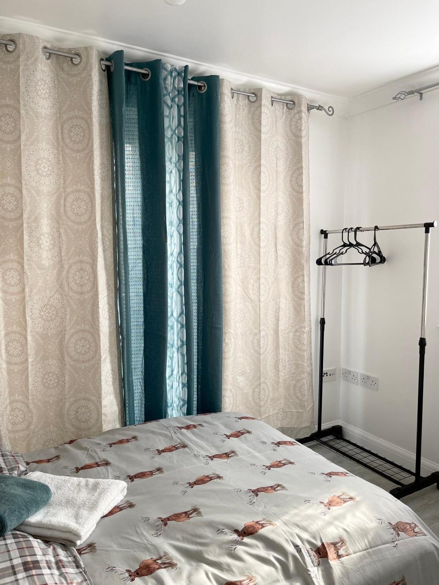 Stanton - Impeccable And Stylish 2 Bedroom ดาเกนแนม ภายนอก รูปภาพ